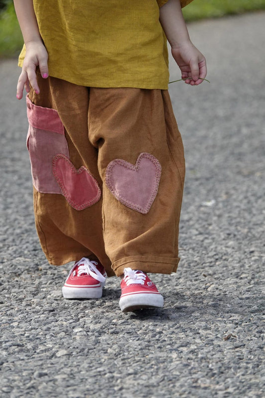 Oversized gender neutral linen pants for kids 1y-7y, Adventure pants, sensory friendly linen clothing